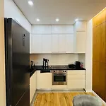 Moho Residences Downtown 公寓 *