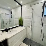 Moho Residences Downtown * 地拉那