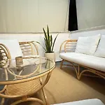 公寓 Moho Residences Downtown 地拉那